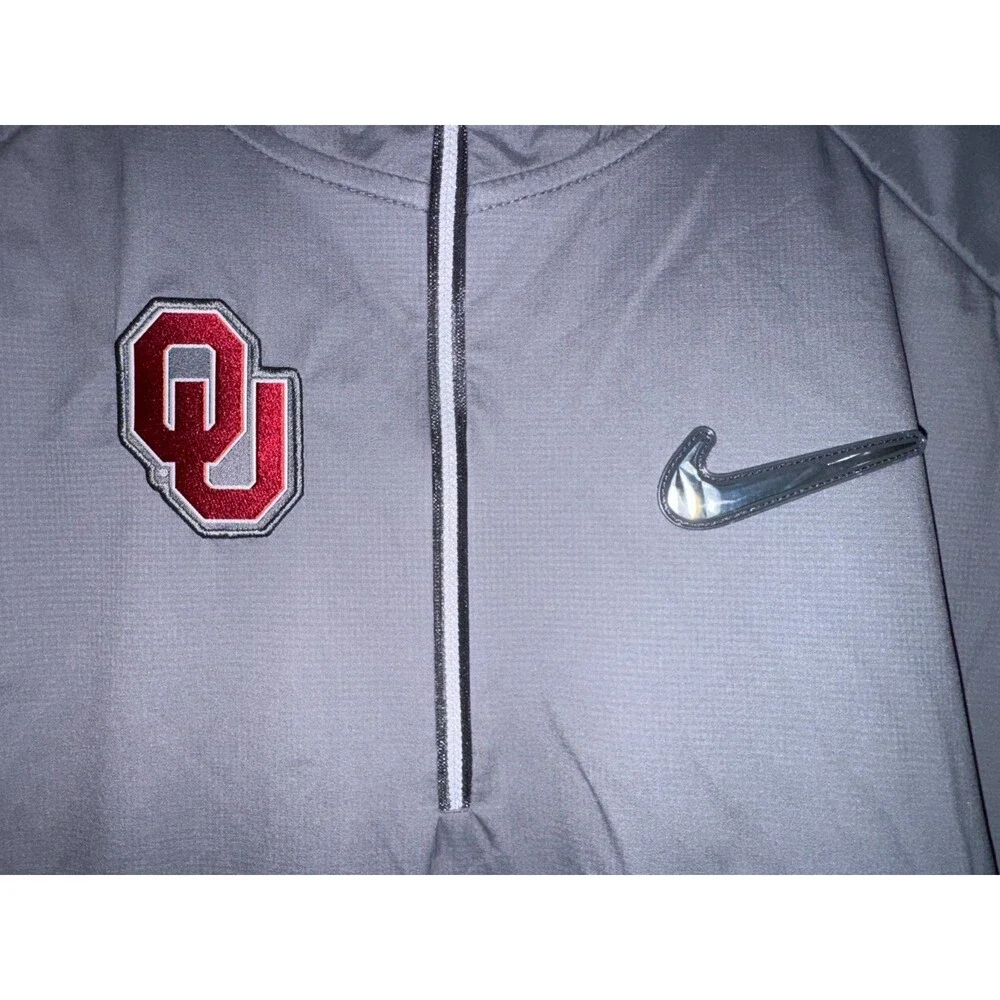 Men's L Nike Oklahoma Sooners Football CFP Team Issue PE 1/4 Zip Jacket NCAA NEW